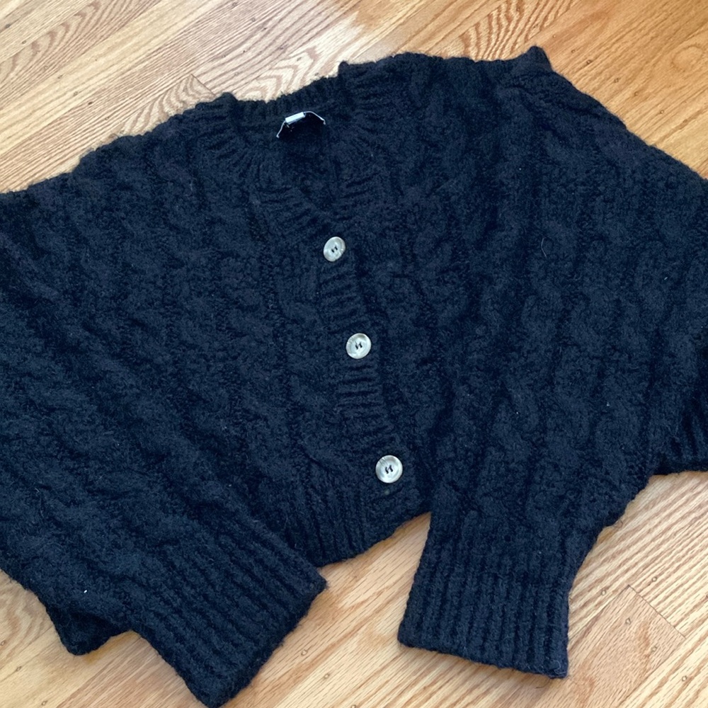 Topshop Top Shop chunky cropped black cardigan sweater
